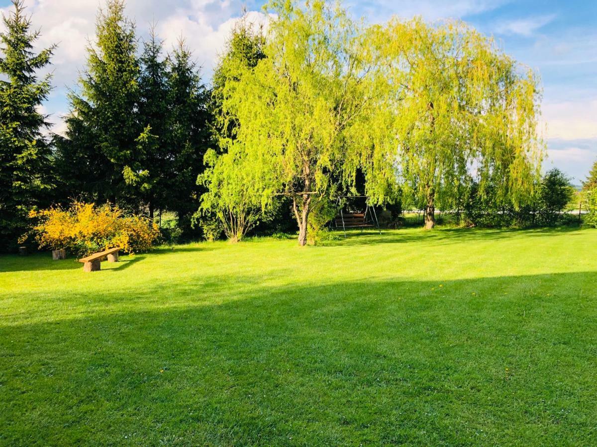 Nibylandia Dom pod Lasem Nowa Wies Grodziska Exterior foto