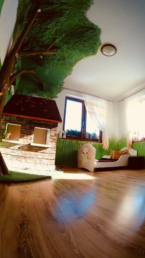 Nibylandia Dom pod Lasem Nowa Wies Grodziska Exterior foto
